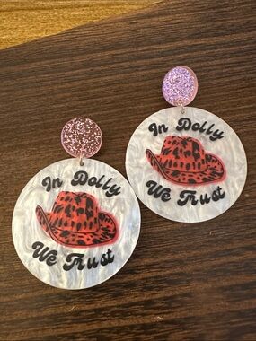 "In Dolly We Trust" Statement Earrings - Pink Glitter & Red Leopard Cowboy Hat